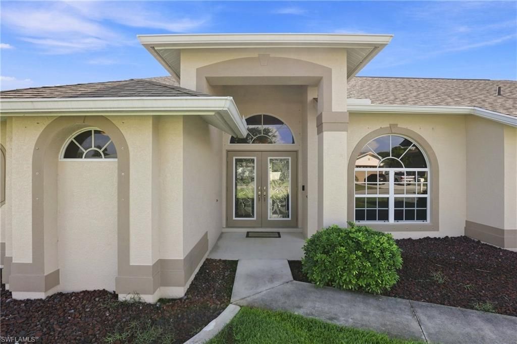 415 SE 13th Ave, Cape Coral, FL 33990 Photo
