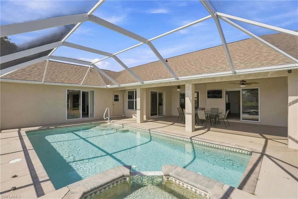 415 SE 13th Ave, Cape Coral, FL 33990 Photo