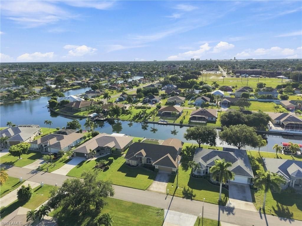 415 SE 13th Ave, Cape Coral, FL 33990 Photo