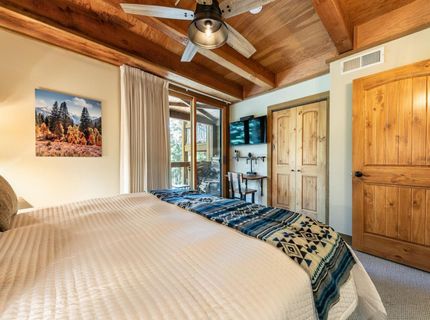 5011 Gold Bend , Truckee, CA 96161 Photo