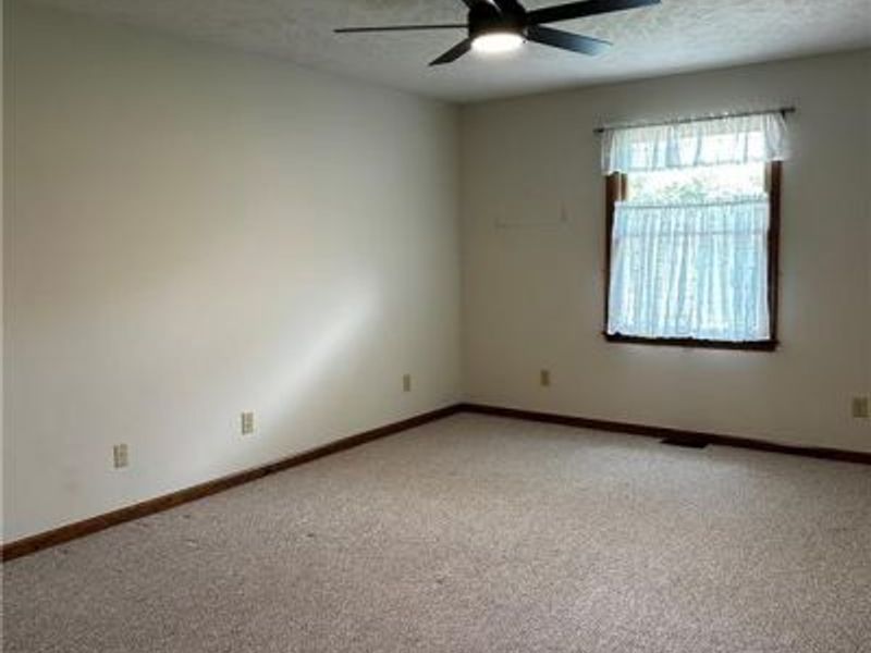 1547 Dee Anne Drive, Xenia, OH 45385 Photo 14