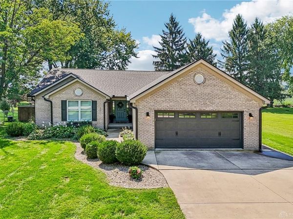4087 Navajo Trail, New Jasper Twp, OH 45335