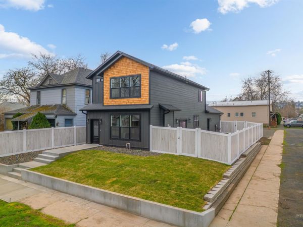 1304 9th Avenue, Lewiston, ID 83501