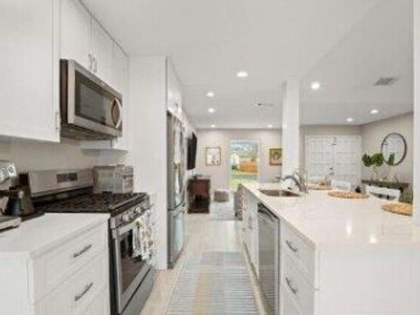 11915 Wander LN, Austin, TX 78750