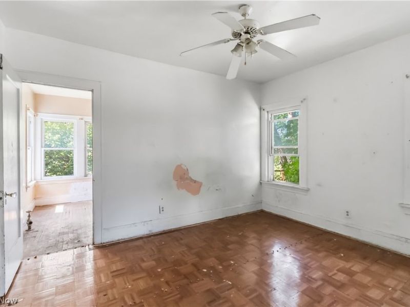 1516 Hillcrest Road, Cleveland, OH 44118 Photo 20