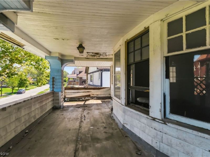 1516 Hillcrest Road, Cleveland, OH 44118 Photo 30
