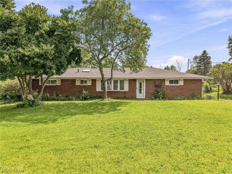 1428 Laurel Drive, Macedonia, OH 44056 Photo 2
