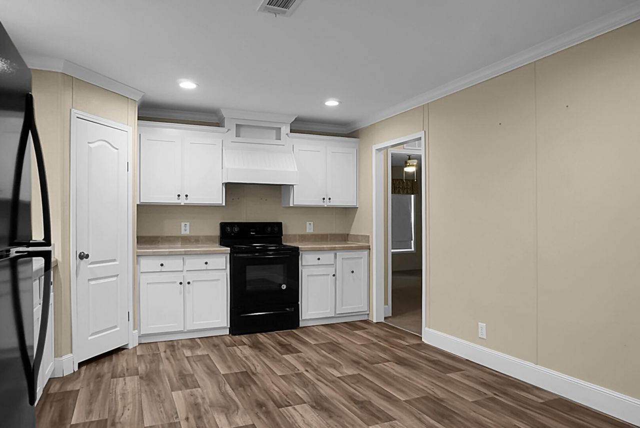 2849 Wire Road Photo 9