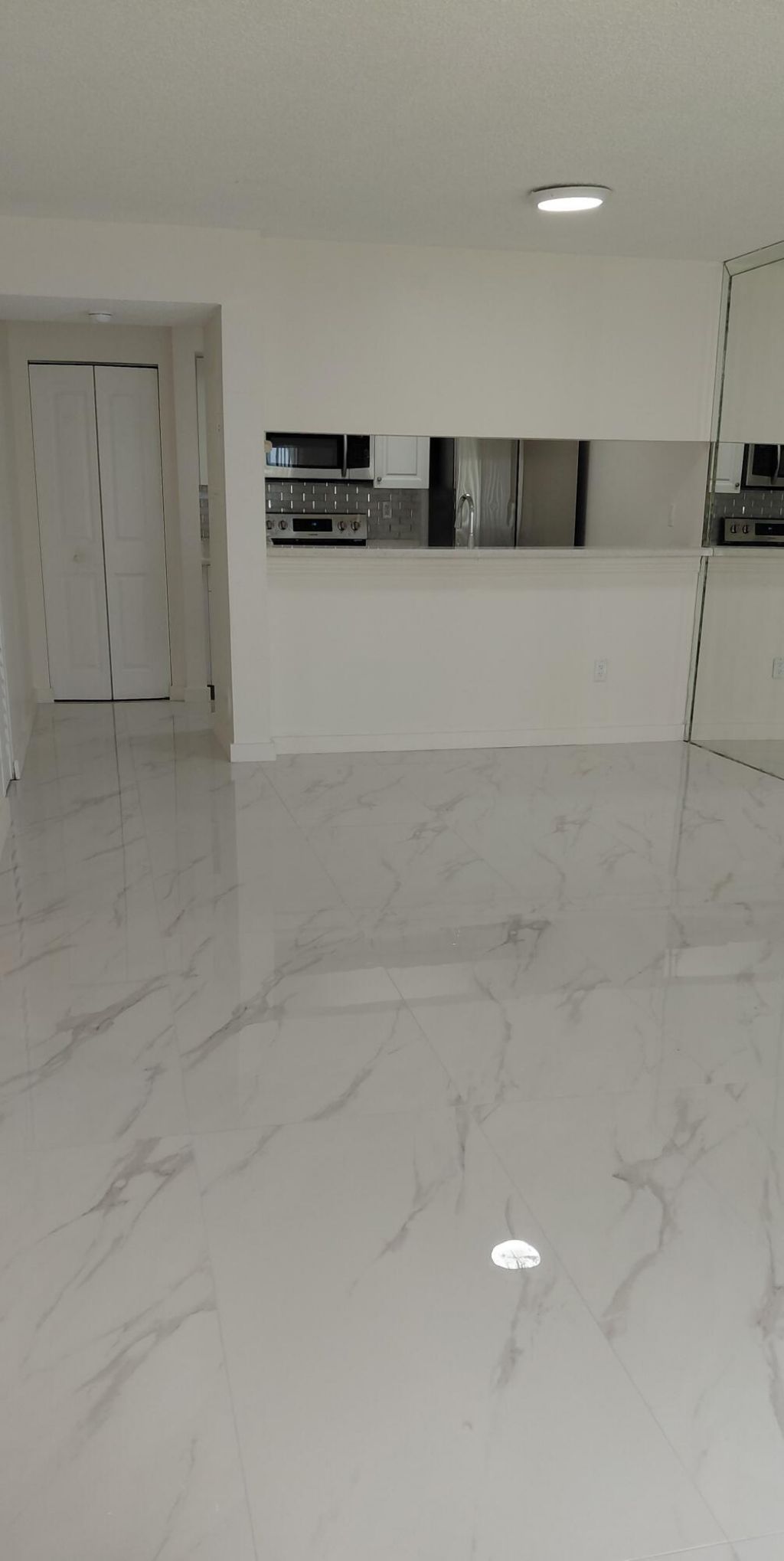 18276 Mediterranean Boulevard, Unit 4-6, Hialeah, FL 33015 Photo