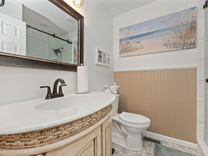 1295 Deblin Drive, Miami Township, OH 45150 Photo 15