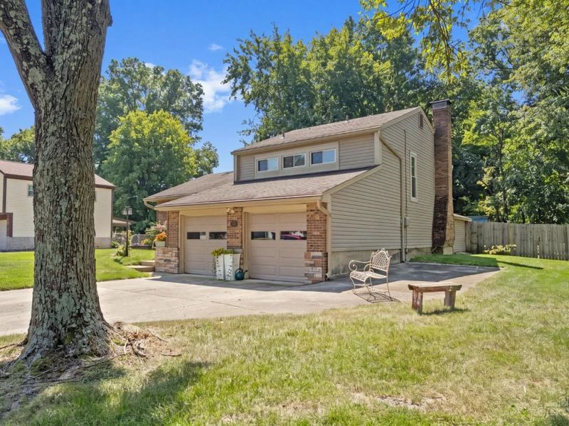 1295 Deblin Drive, Miami Township, OH 45150 Photo 5
