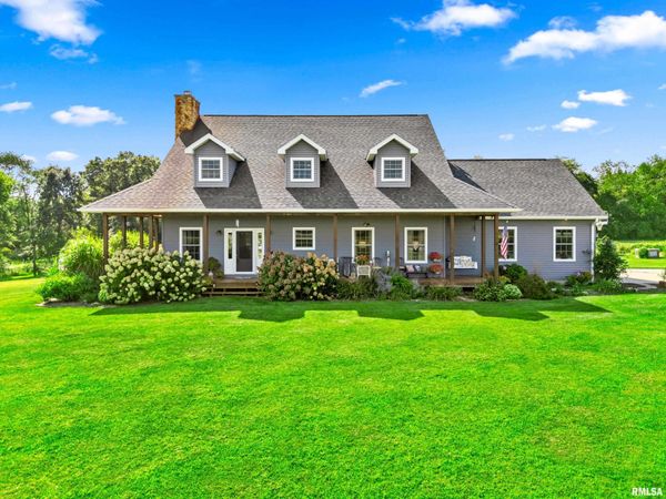 4615 S STONE SCHOOL Road, Trivoli, IL 61569