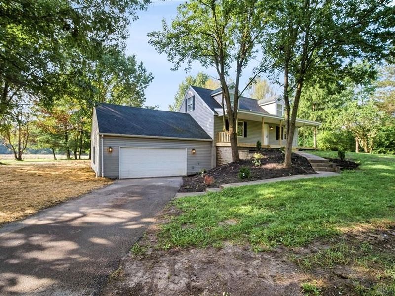 4615 S Dayton Brandt Road, Bethel Township, OH 45344 Photo 2