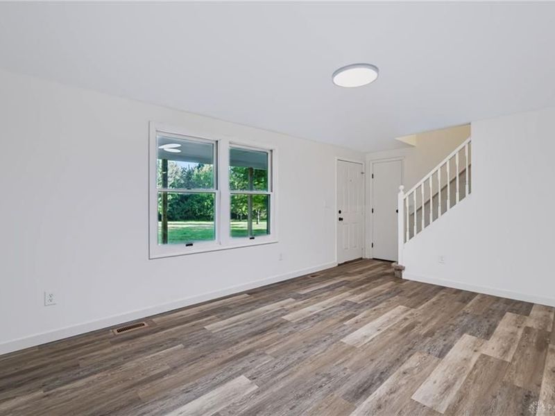 4615 S Dayton Brandt Road, Bethel Township, OH 45344 Photo 9
