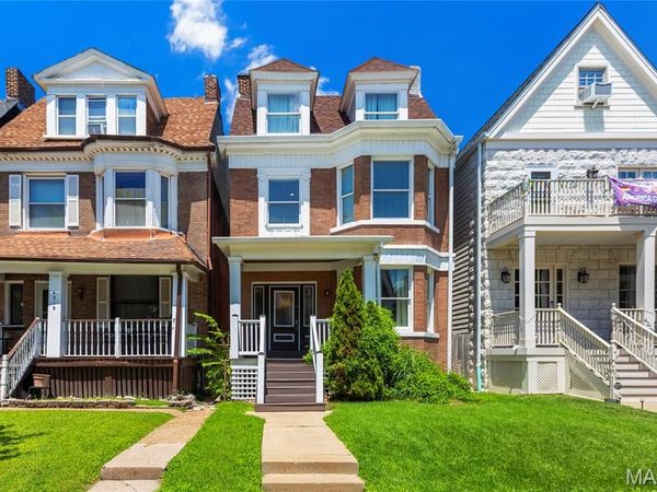 4215 Maryland Avenue, St Louis, MO 63108