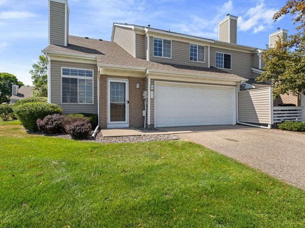 13440 60th Place N, Unit 121, Plymouth, MN 55446