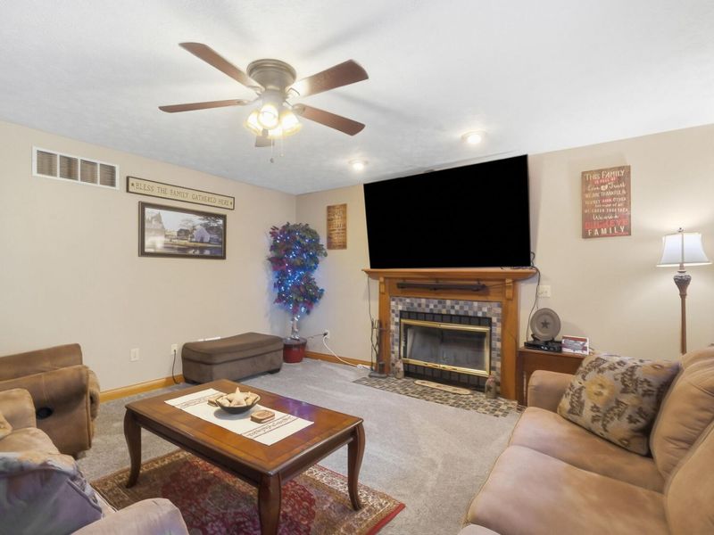 4146 Ashton Lane, Springfield, OH 45503 Photo 12