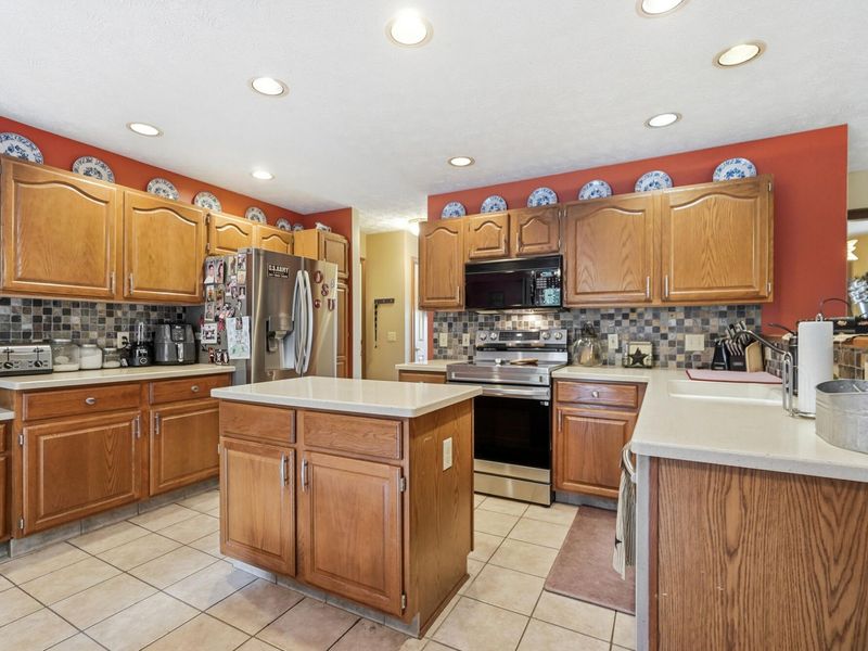 4146 Ashton Lane, Springfield, OH 45503 Photo 16