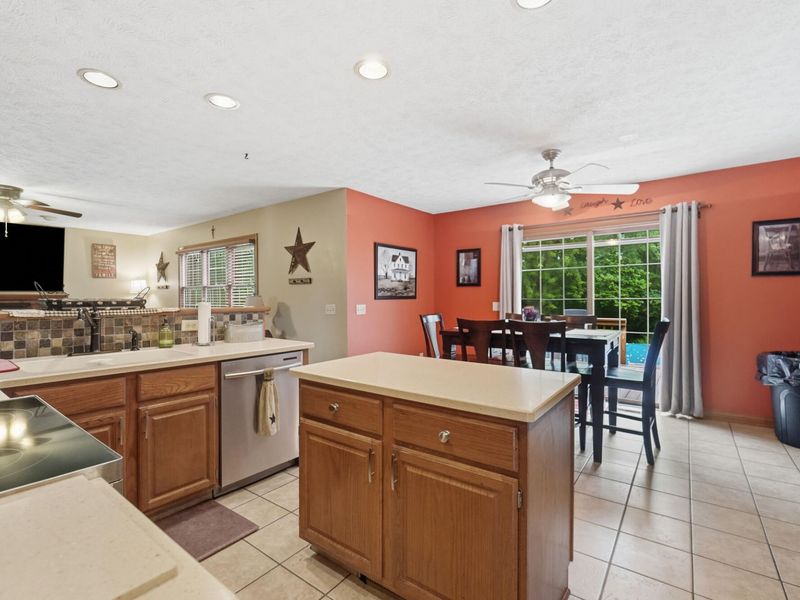 4146 Ashton Lane, Springfield, OH 45503 Photo 19