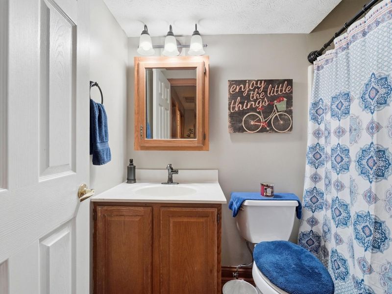 4146 Ashton Lane, Springfield, OH 45503 Photo 46