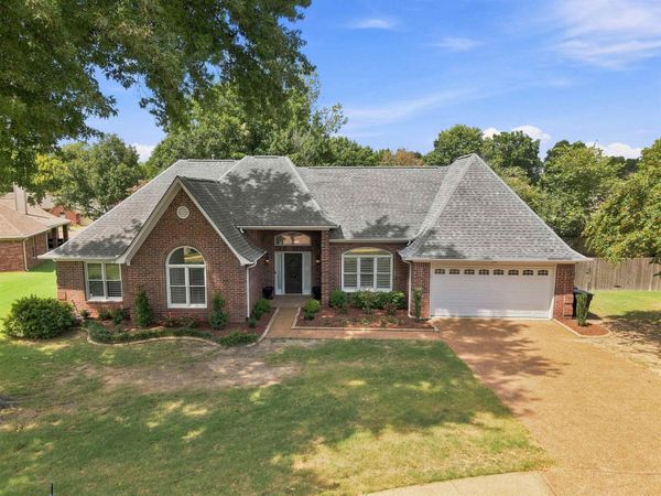 216 ALAN CV, Collierville, TN 38017