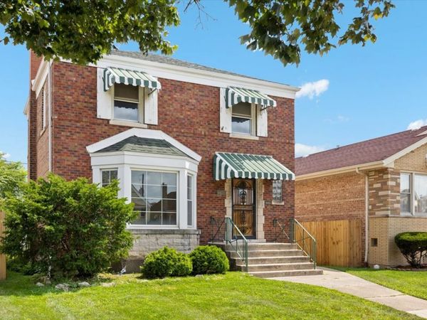 8423 S Wolcott Avenue , Chicago, IL 60620