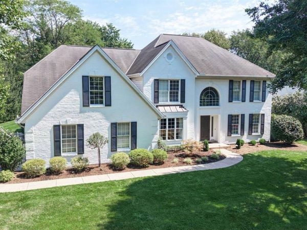 7265 Timberknoll Drive, Cincinnati, OH 45242