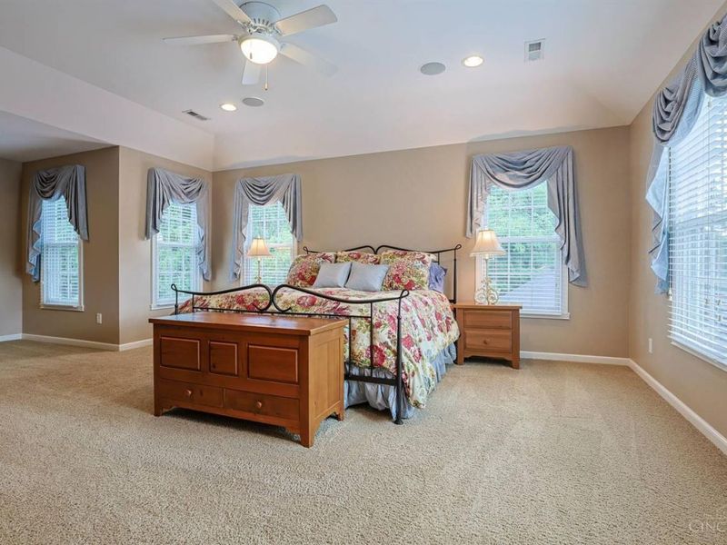 7265 Timberknoll Drive, Cincinnati, OH 45242 Photo 15
