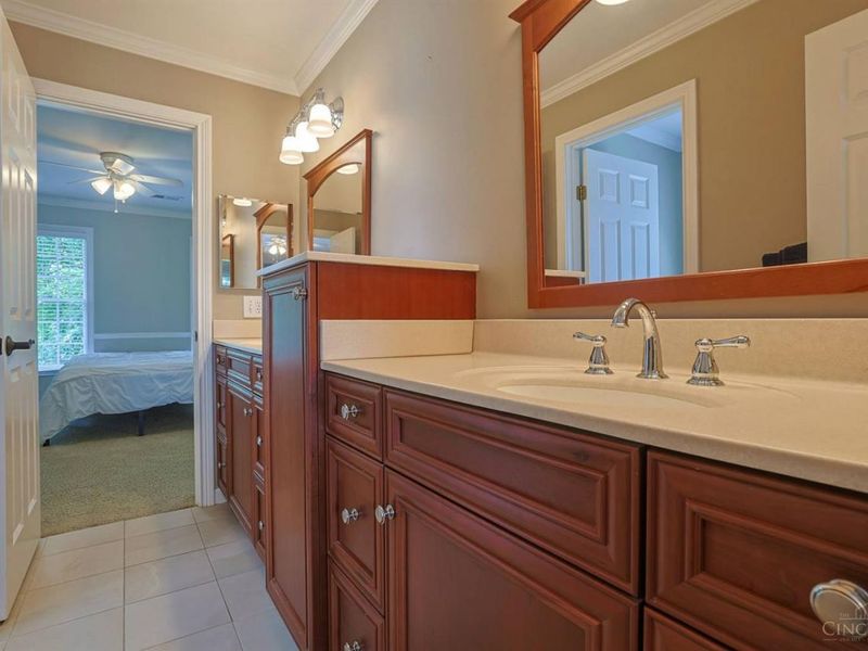 7265 Timberknoll Drive, Cincinnati, OH 45242 Photo 37