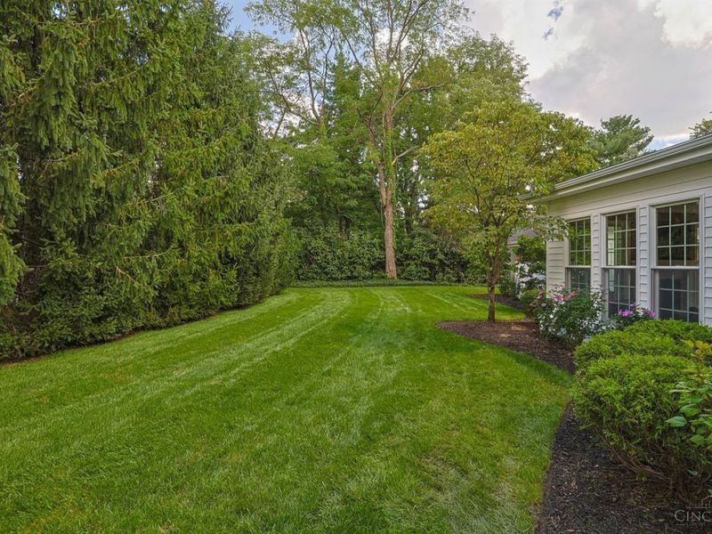 7265 Timberknoll Drive, Cincinnati, OH 45242 Photo 43