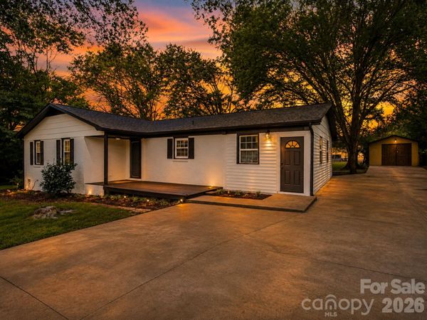 4209 Heatherstone Drive, Gastonia, NC 28056