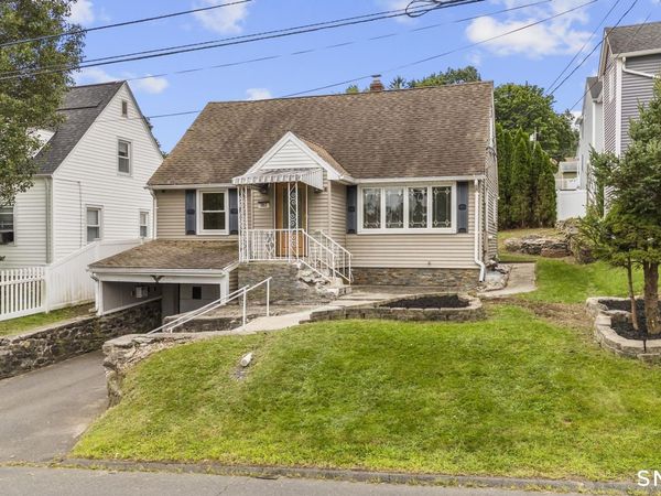 362 East , Bristol, CT 06010
