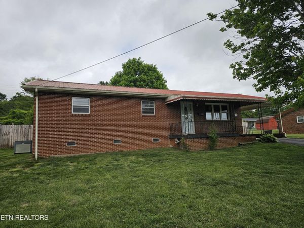 306 Wilson Hurst St , Tazewell, TN 37879