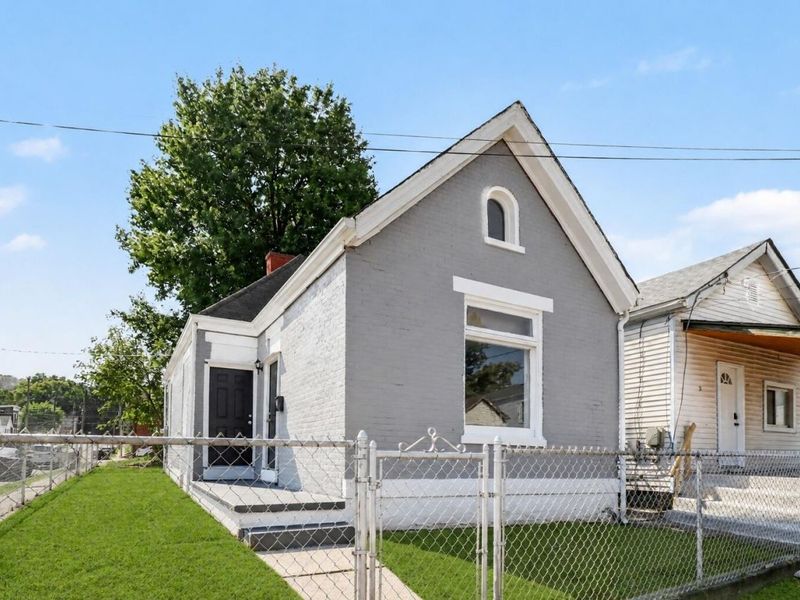 1 Pike Street, Covington, KY 41016 Photo 1