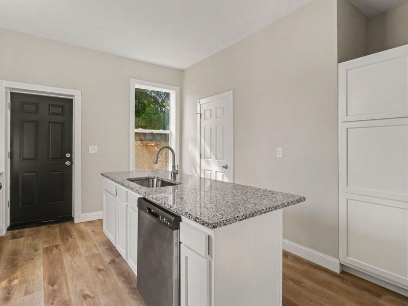 1 Pike Street, Covington, KY 41016 Photo 12