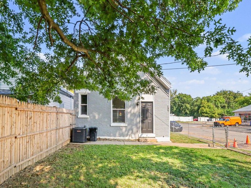 1 Pike Street, Covington, KY 41016 Photo 26