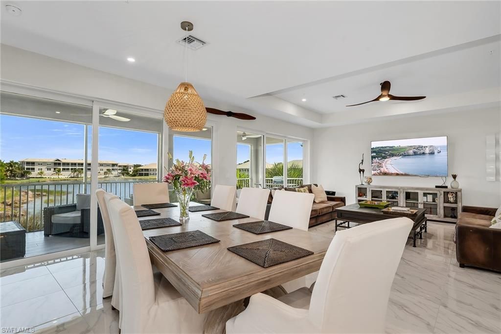 257 Indies Dr E, Unit 202, Naples, FL 34114 Photo