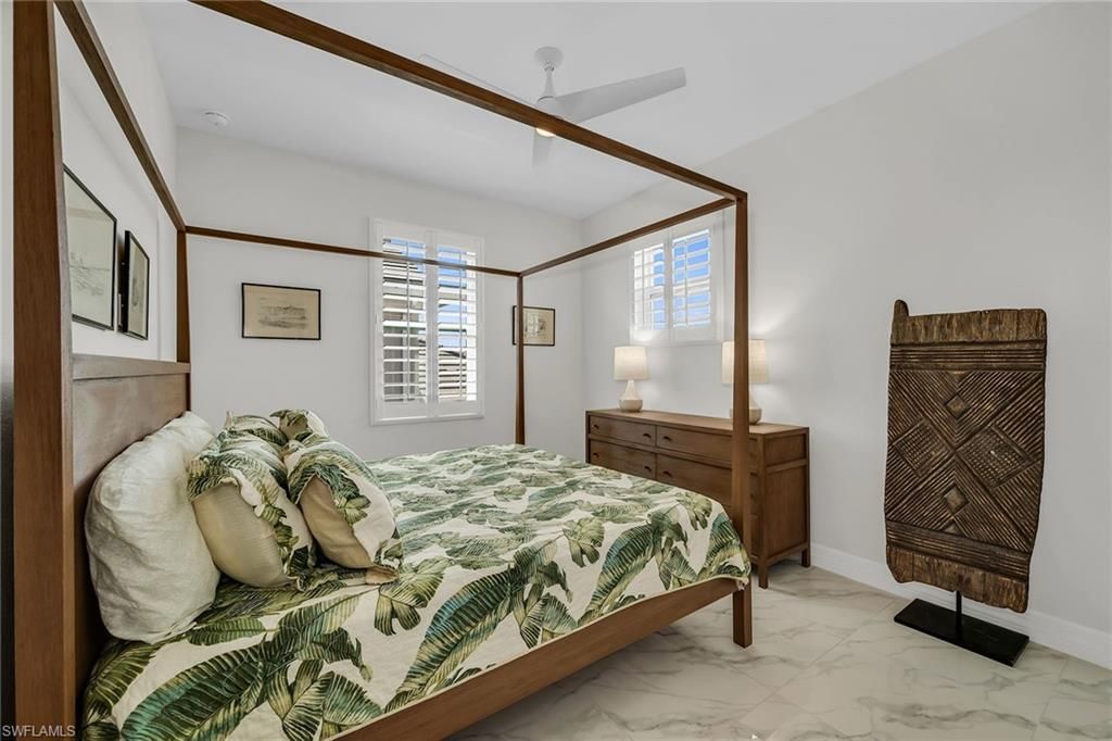 257 Indies Dr E, Unit 202, Naples, FL 34114 Photo