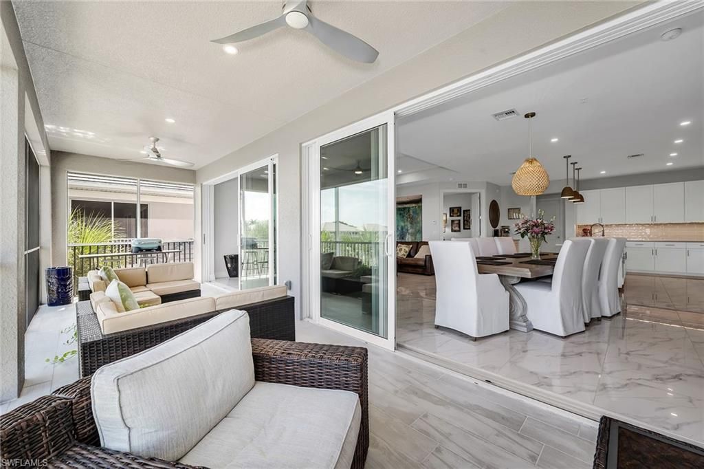 257 Indies Dr E, Unit 202, Naples, FL 34114 Photo