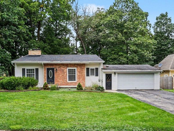 333 N Grand Street, Marshall, MI 49068
