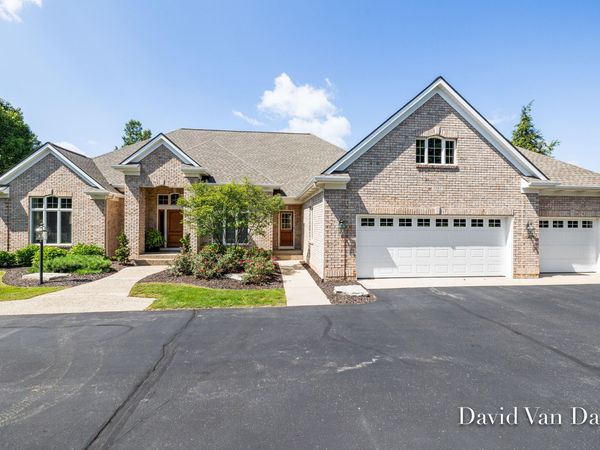 7587 Red Osier Drive SW, Byron Center, MI 49315