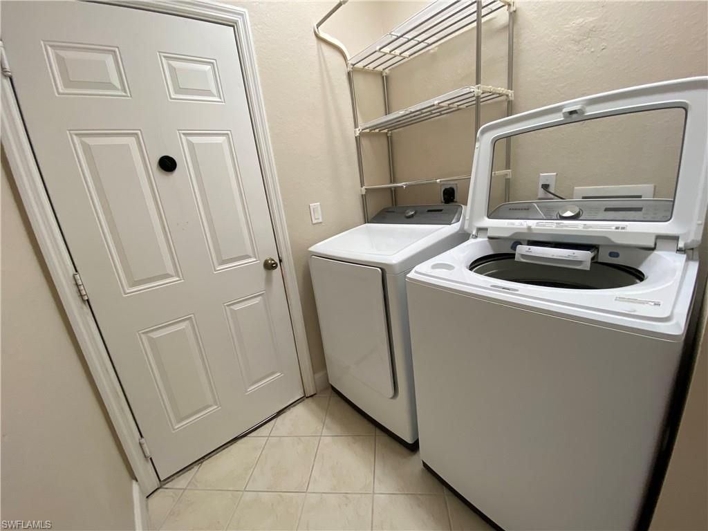 3359 Dandolo Cir, Cape Coral, FL 33909 Photo