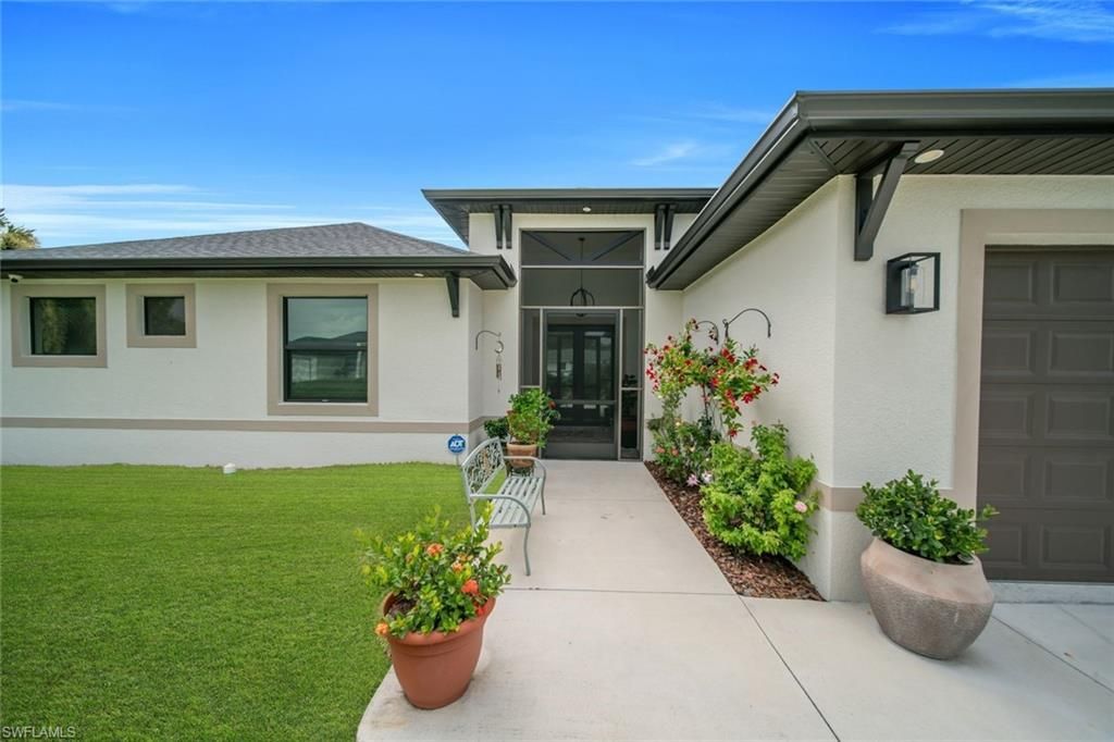 609 Clayton Ave, Lehigh Acres, FL 33972 Photo
