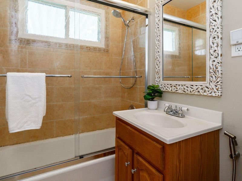 3781 Eisenhower Road, Columbus, OH 43224 Photo 24