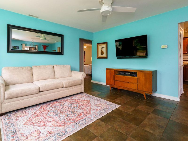 3781 Eisenhower Road, Columbus, OH 43224 Photo 7