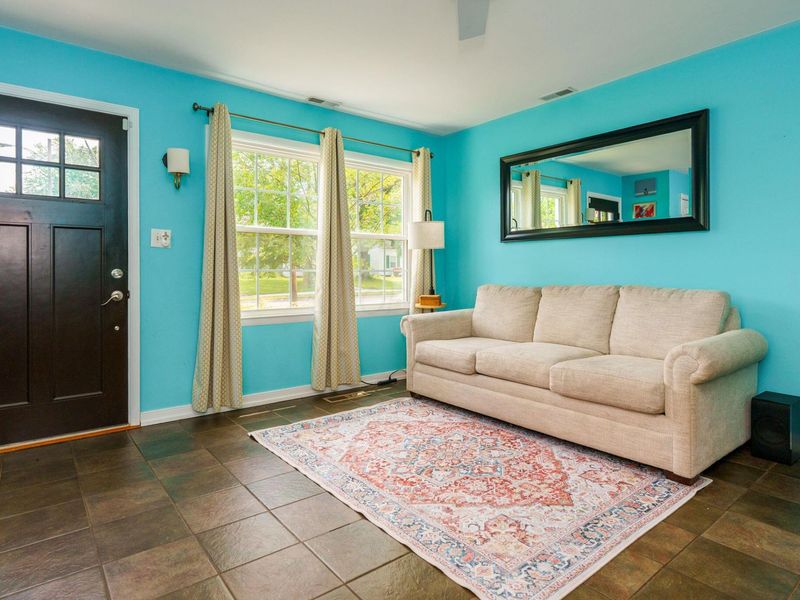 3781 Eisenhower Road, Columbus, OH 43224 Photo 8
