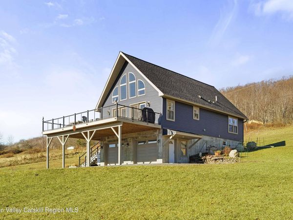 130 Hanley Road, Fleischmanns, NY 12430