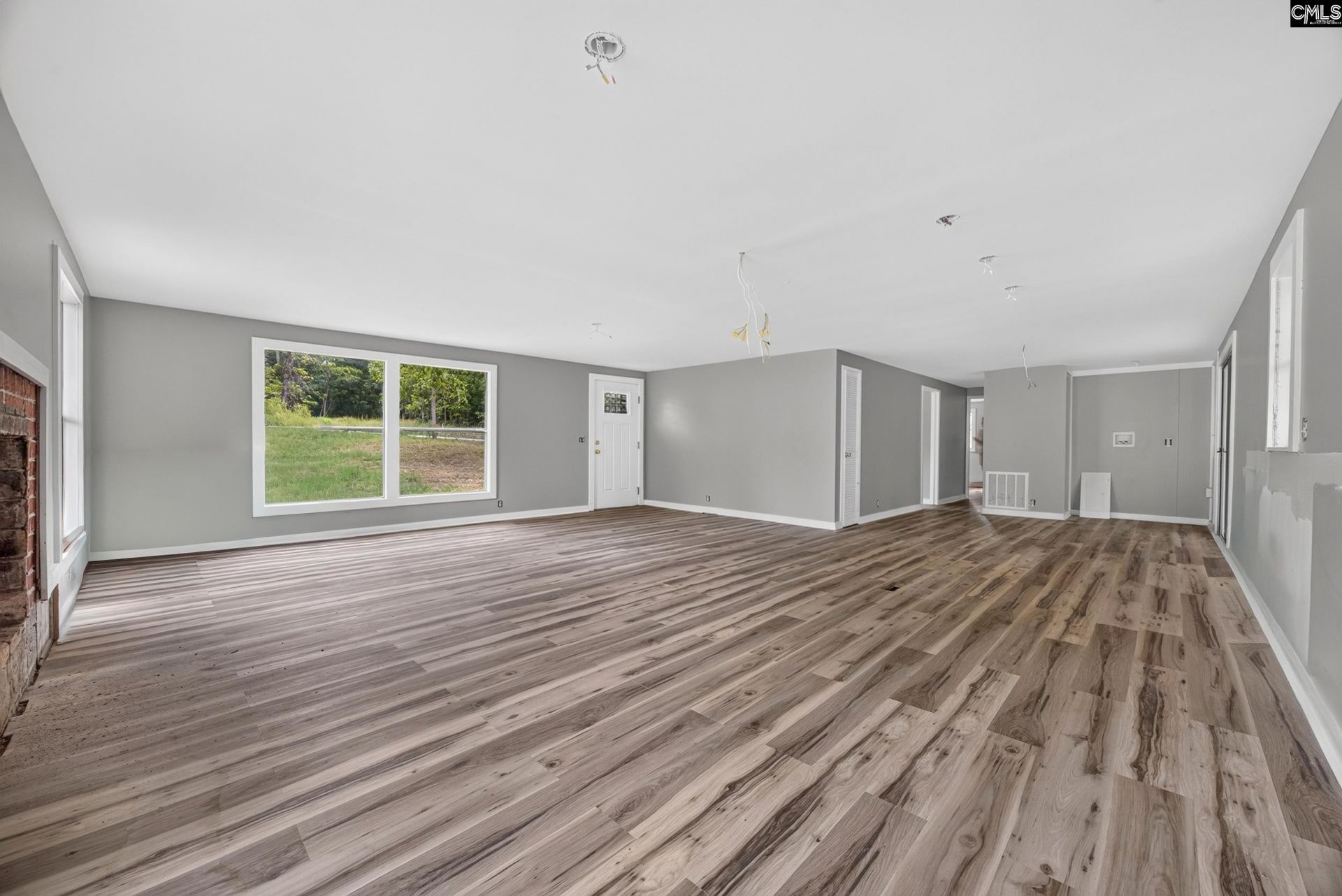 3249 Driftwood Point Road  Photo 5