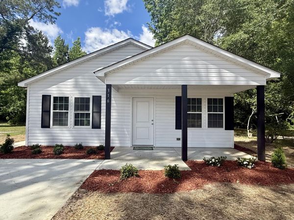 316 S Gum Street , Warsaw, NC 28398