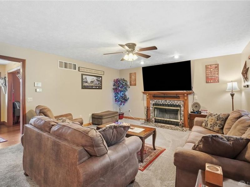 4146 Ashton Lane, Springfield, OH 45503 Photo 11